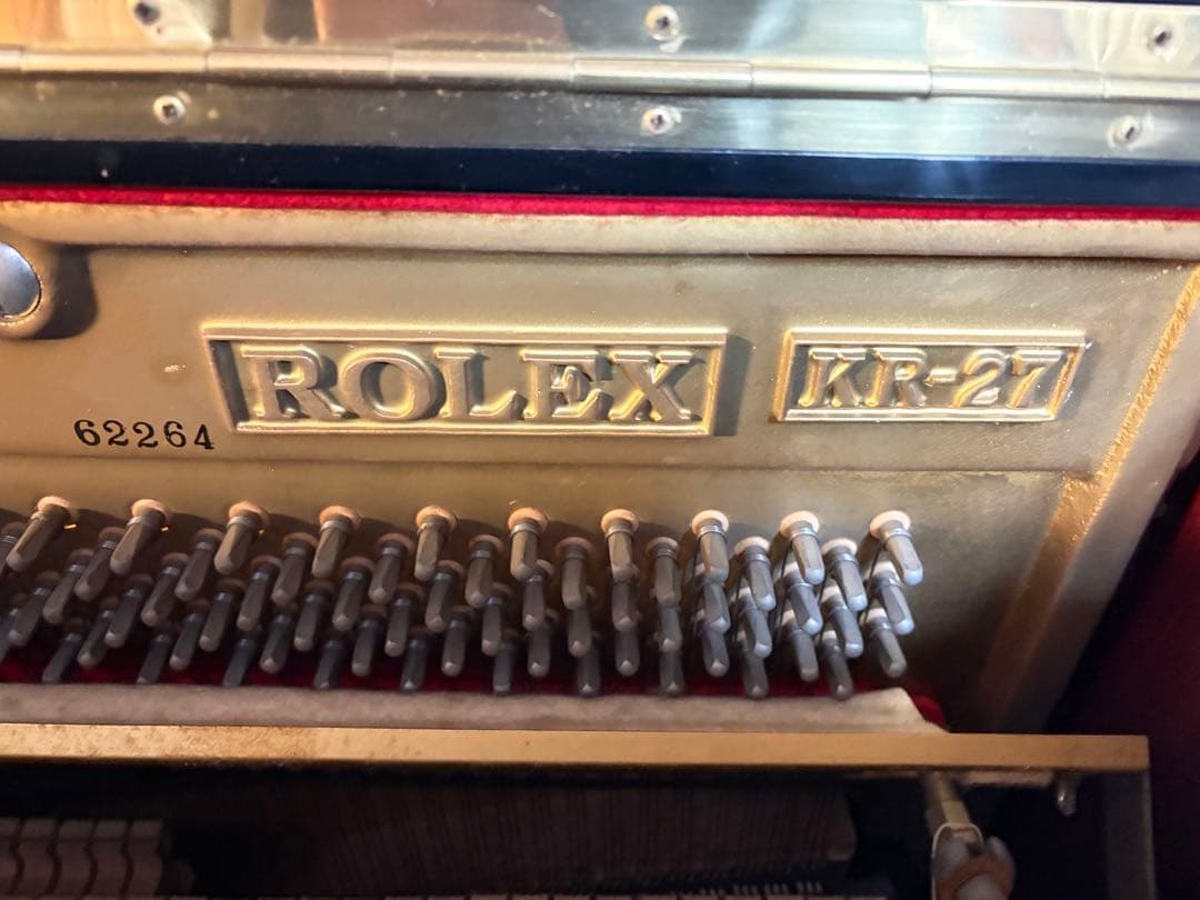 アップライトピアノ　ROLEX ローレックス