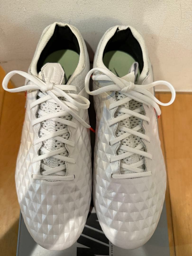 NIKEティエンポレジェンド8エリートSG-PRO AC27.5cm