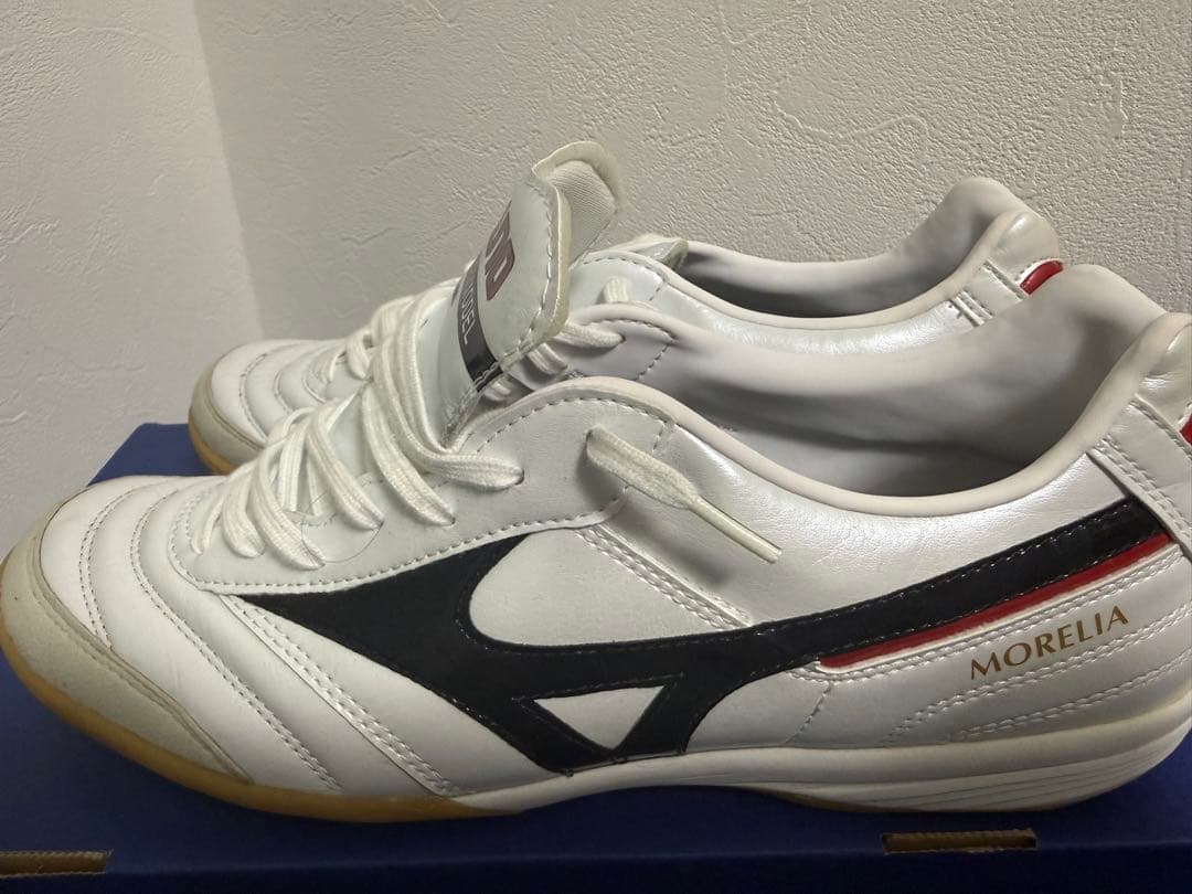 専用　Mizuno Morelia サッカー.フットサルシューズ　　27.5