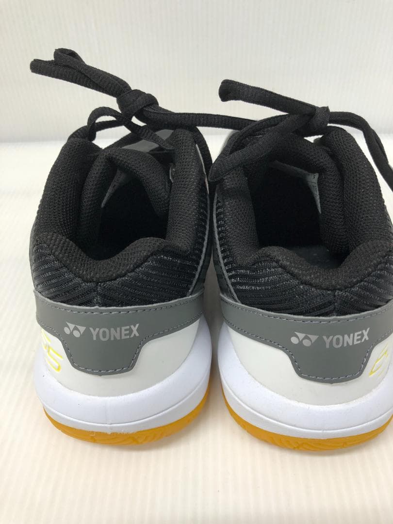 N174　Yonex　パワークッション　65Z　バドミントンシューズ