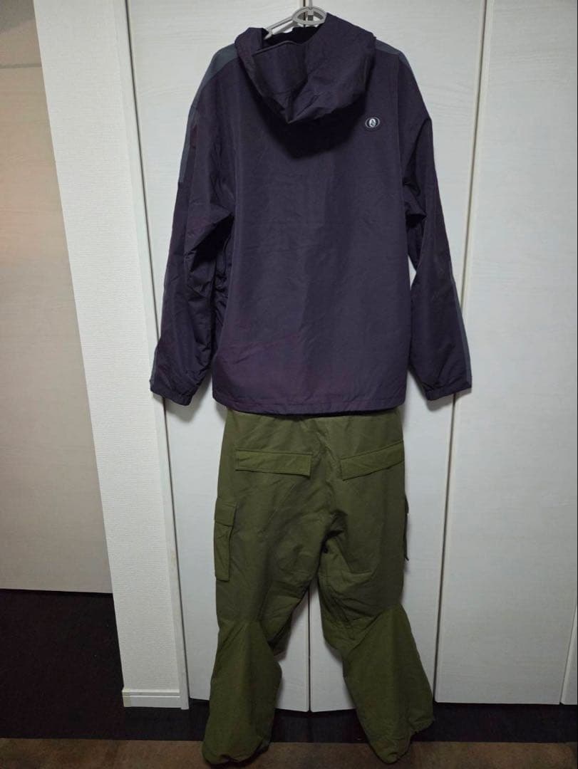 VOLCOM スノーボードウェア Lサイズ