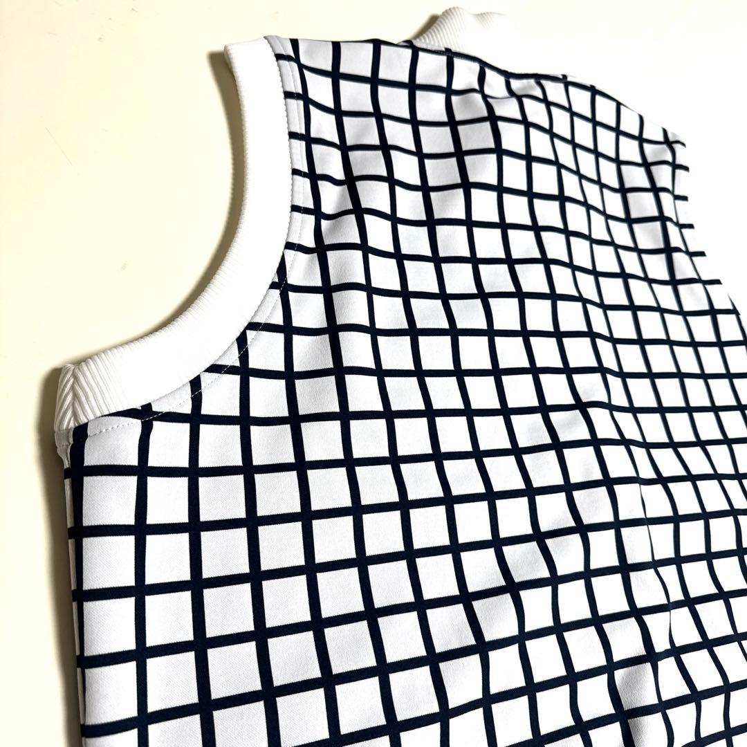 マンシングウェア【Munsingwear 】 　★ジップアップベスト★Ｌサイズ★