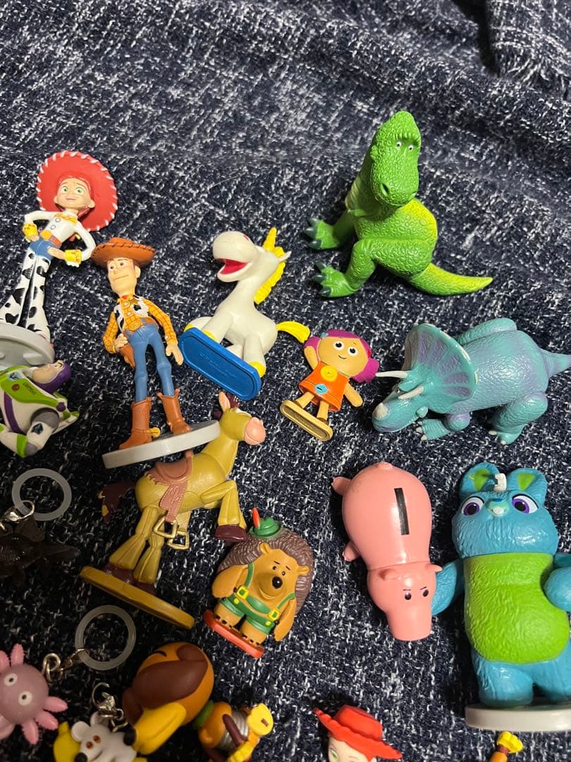 ディズニー　トイストーリー　フィギュア　大量セット　まとめ　めじるしアクセサリー