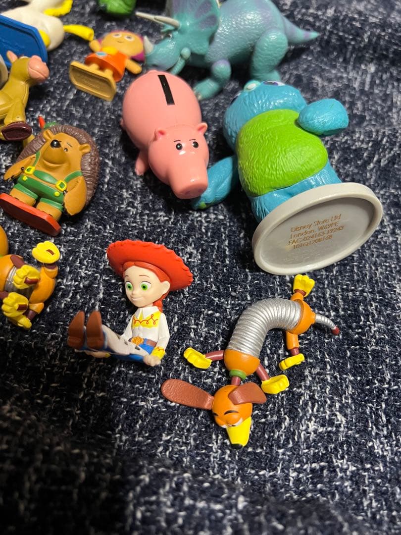 ディズニー　トイストーリー　フィギュア　大量セット　まとめ　めじるしアクセサリー