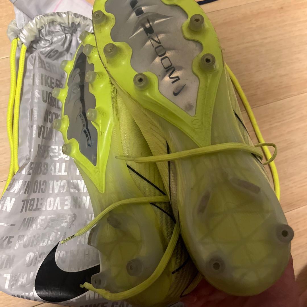 Nike マーキュリアル　エリート　ag