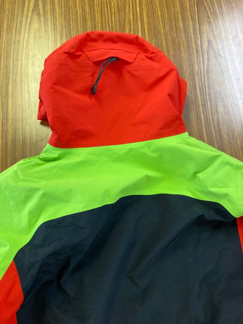 Burton AK サイクリック GORE-TEX 2L ジャケット Lサイズ