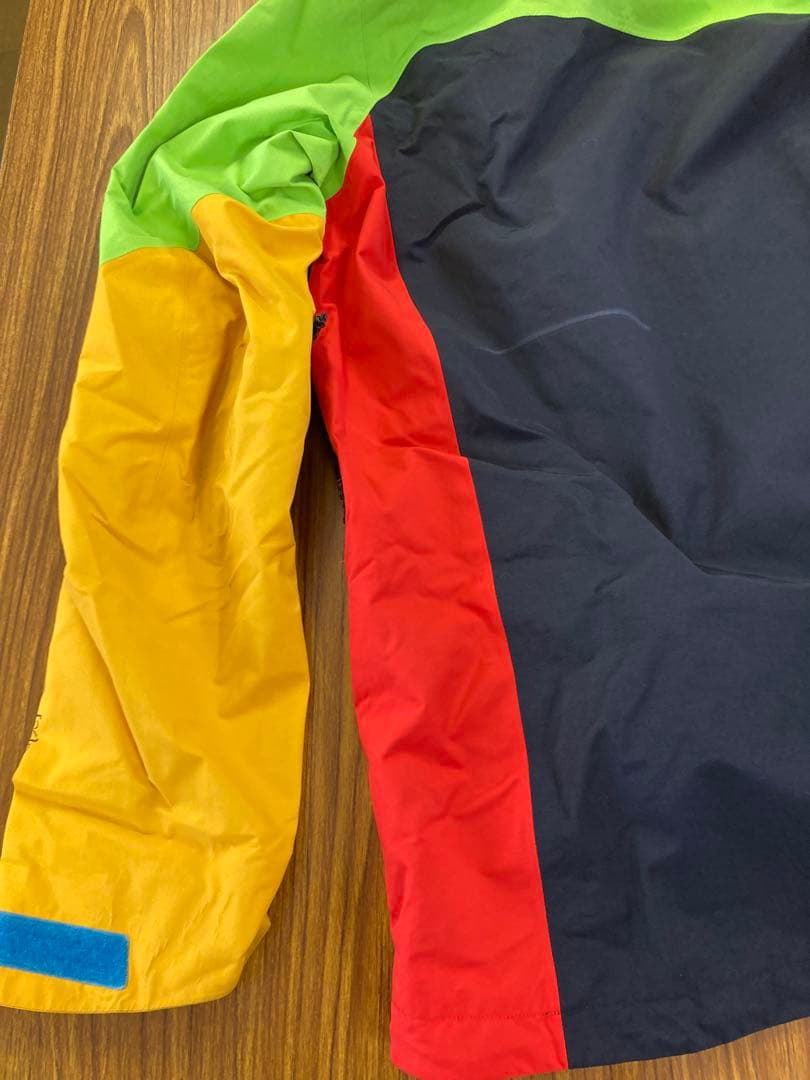 Burton AK サイクリック GORE-TEX 2L ジャケット Lサイズ