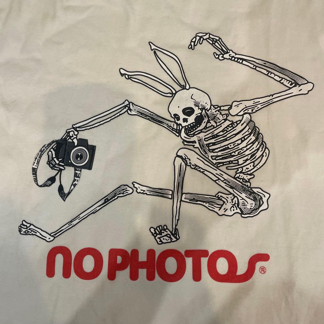 FR2 No Photos Tシャツ