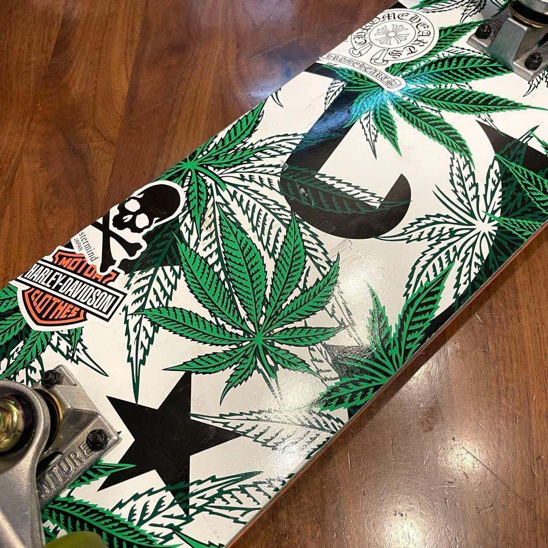DGK スケボー　スケートボード　コンプリート　ベンチャートラック　美品