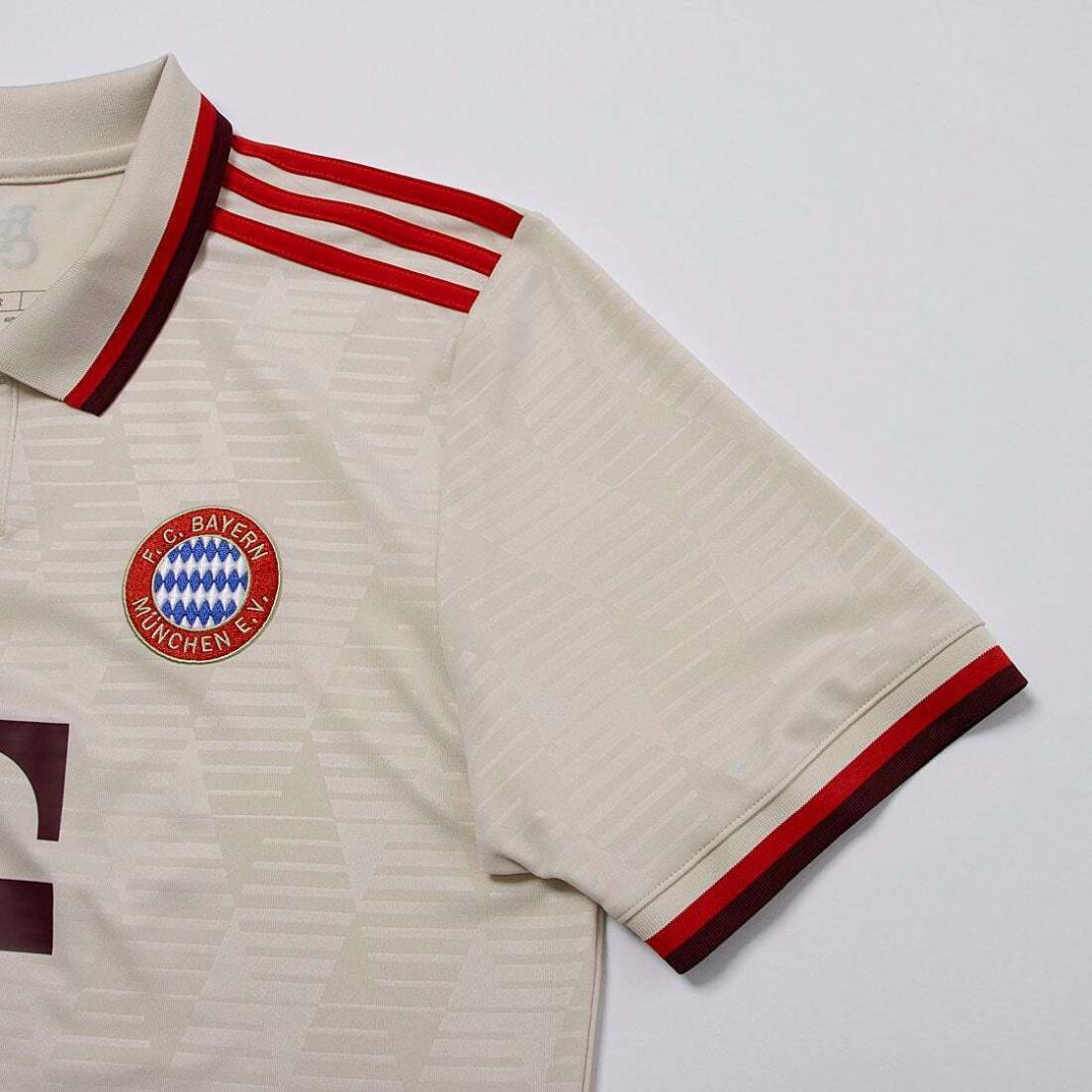 新品未使用 adidas(アディダス) FCバイエルン サードユニフォーム Ｌ