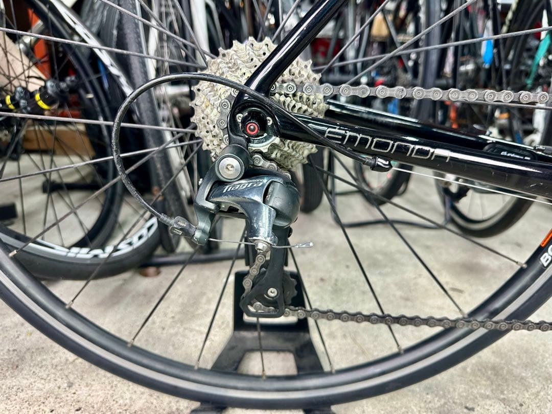 TREK EMONDA ALR4基本分解発送送料無料！完成車配送ご相談ください！