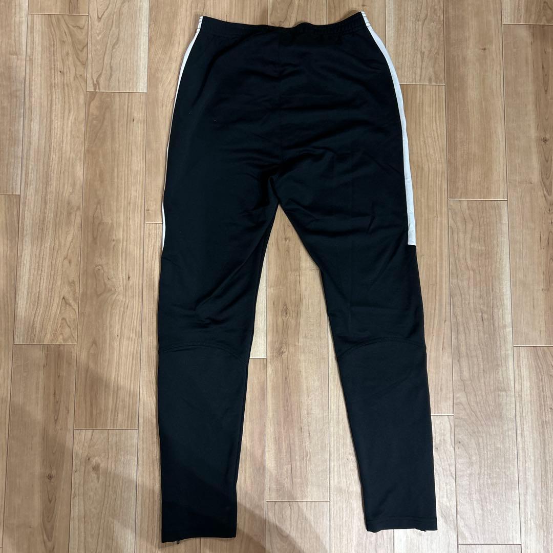 Nike ブラックジャージ 上下セット