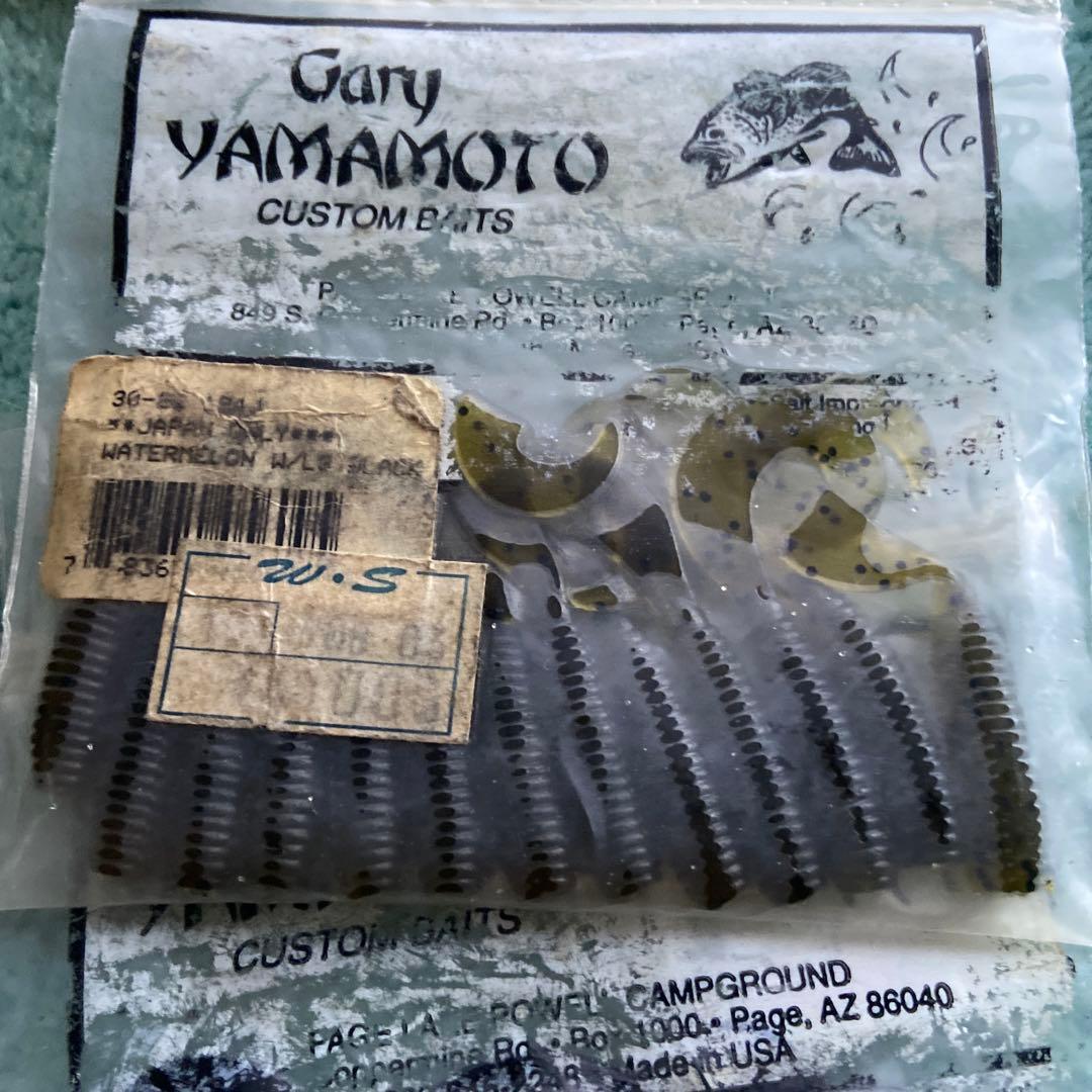 古いワーム　フック　レア　釣り　フィッシング 大量　まとめ売りゲーリーヤマモト