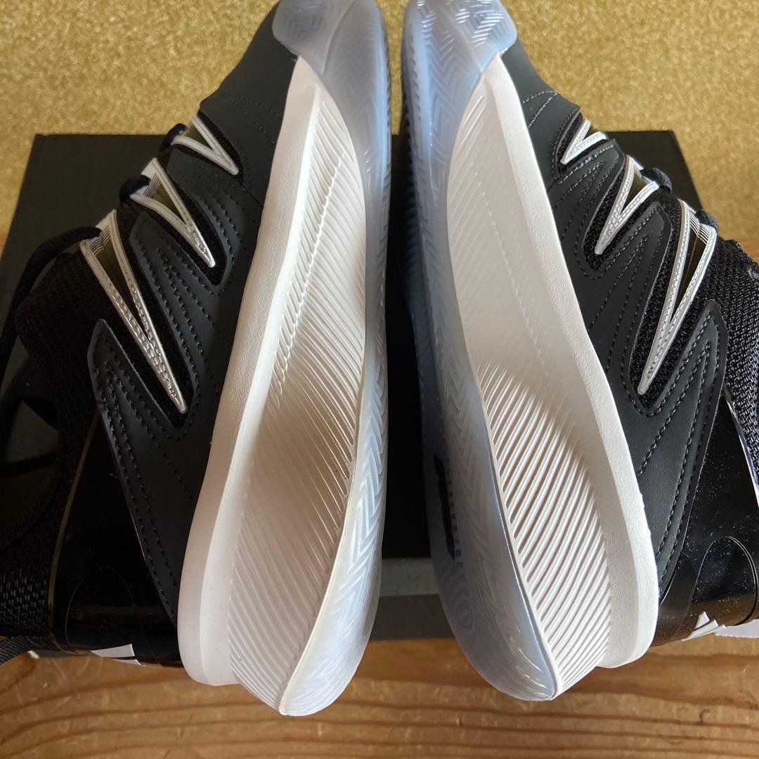 24時間発送/新品adidas Dame CERTIFIED3バスケシューズ