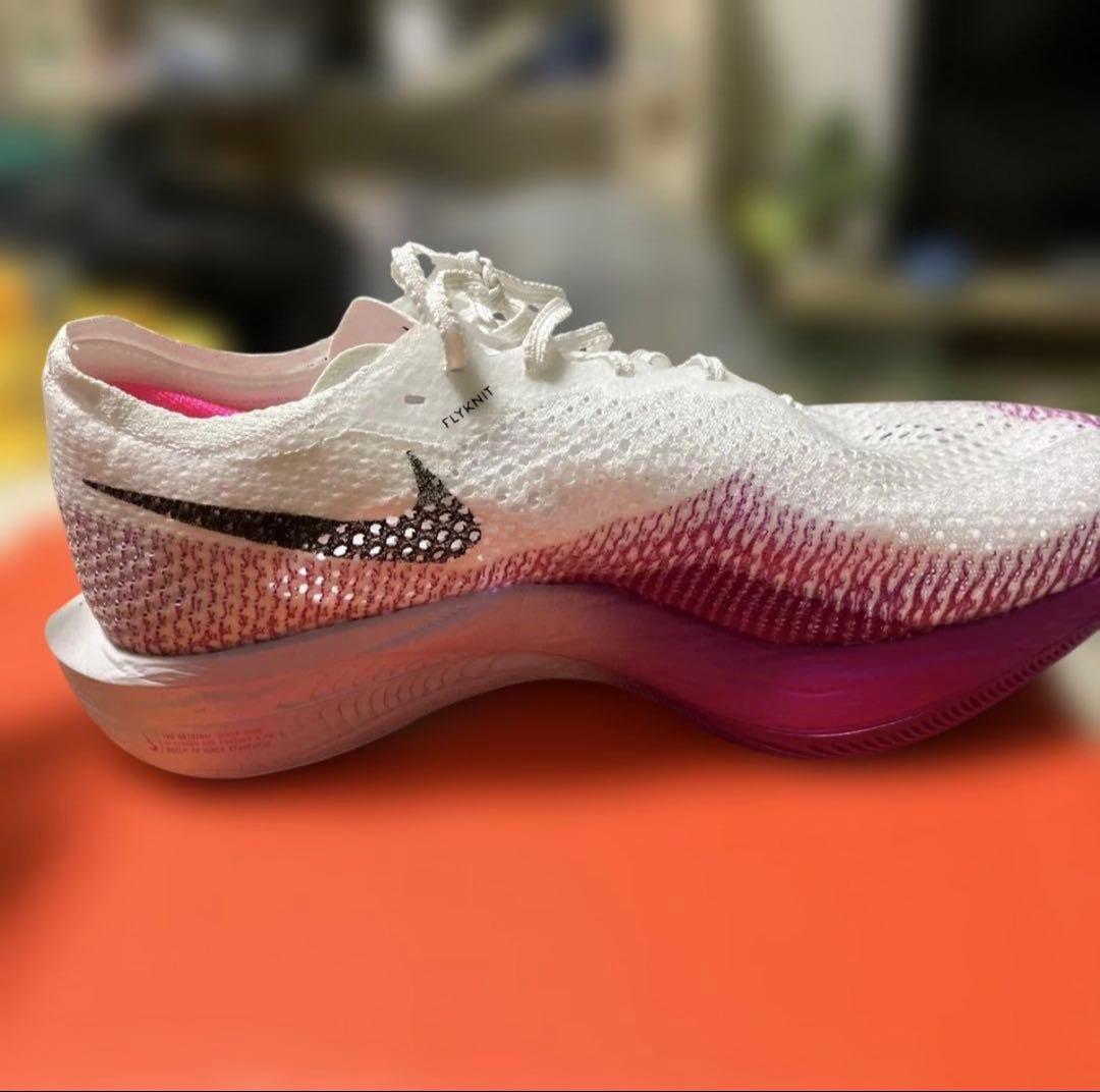 NIKE ヴェイパーフライネクスト％３　27cm