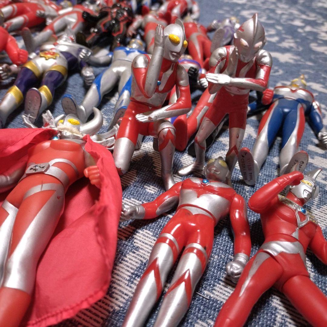 ウルトラマンフィギュア 、ソフビ55体セット