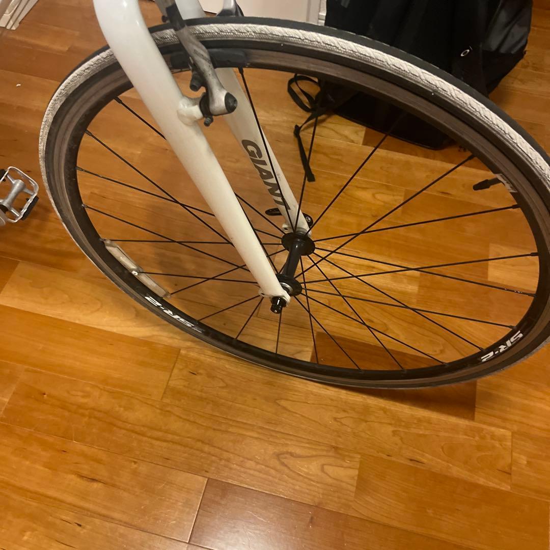 GIANT ESCAPE RX3 M クロスバイク タイヤ新品 2015