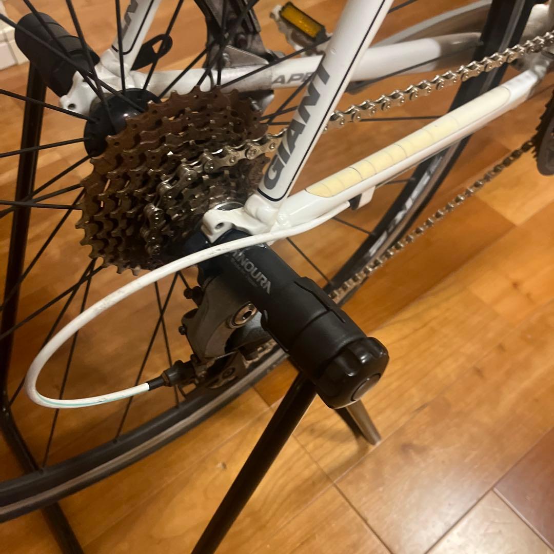 GIANT ESCAPE RX3 M クロスバイク タイヤ新品 2015