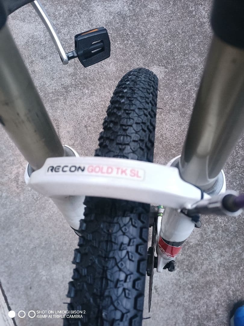 サスペンションフォーク 　ロックショックス　Recon 中古品