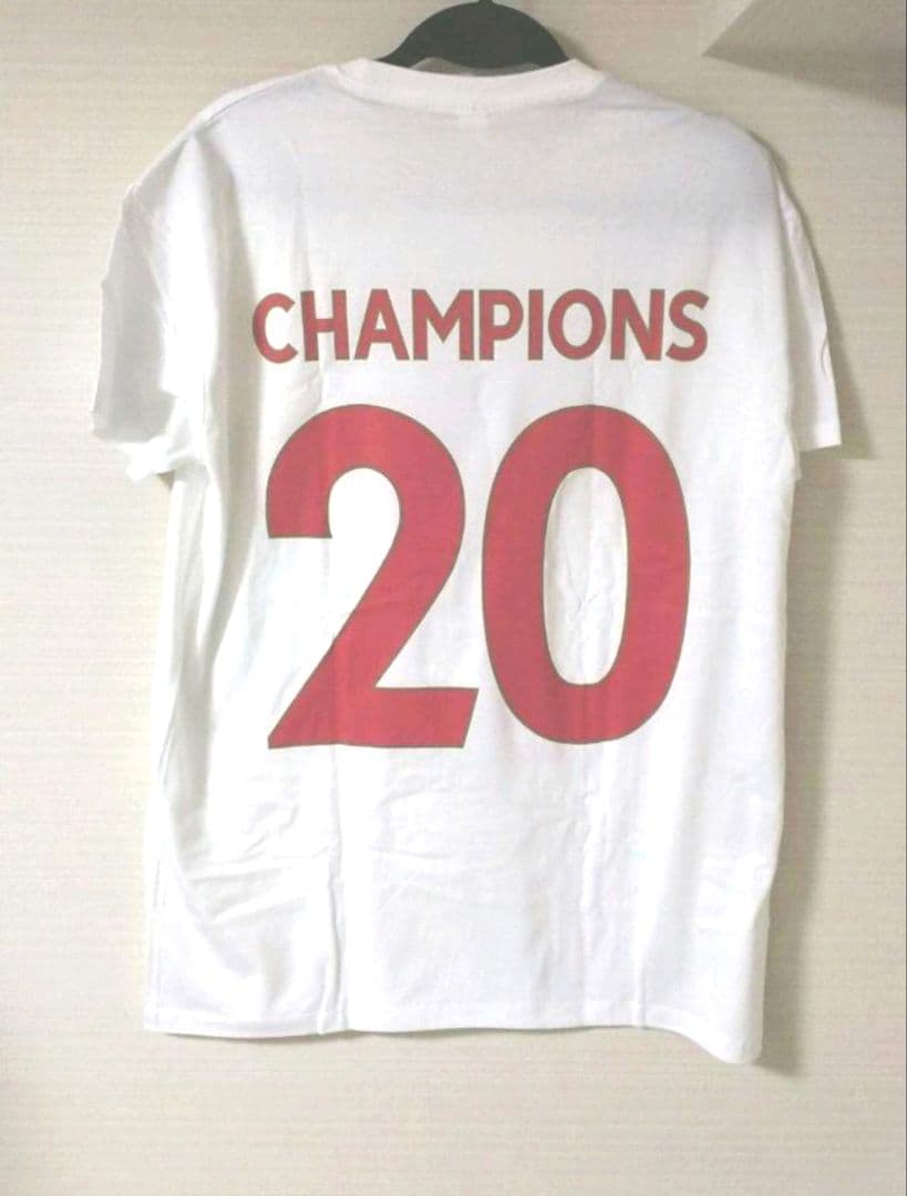 リヴァプールプレミアリーグ優勝記念Tシャツ