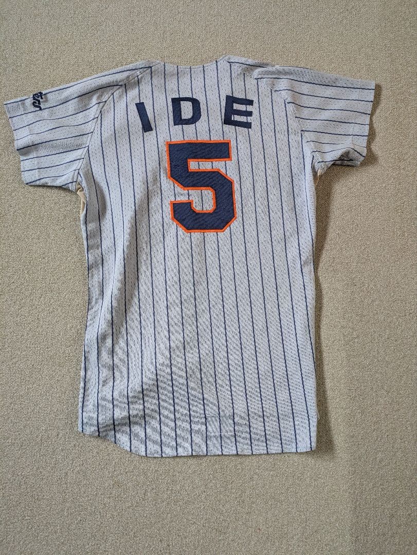 元日本ハム ファイターズ井出竜也選手実使用ユニフォーム