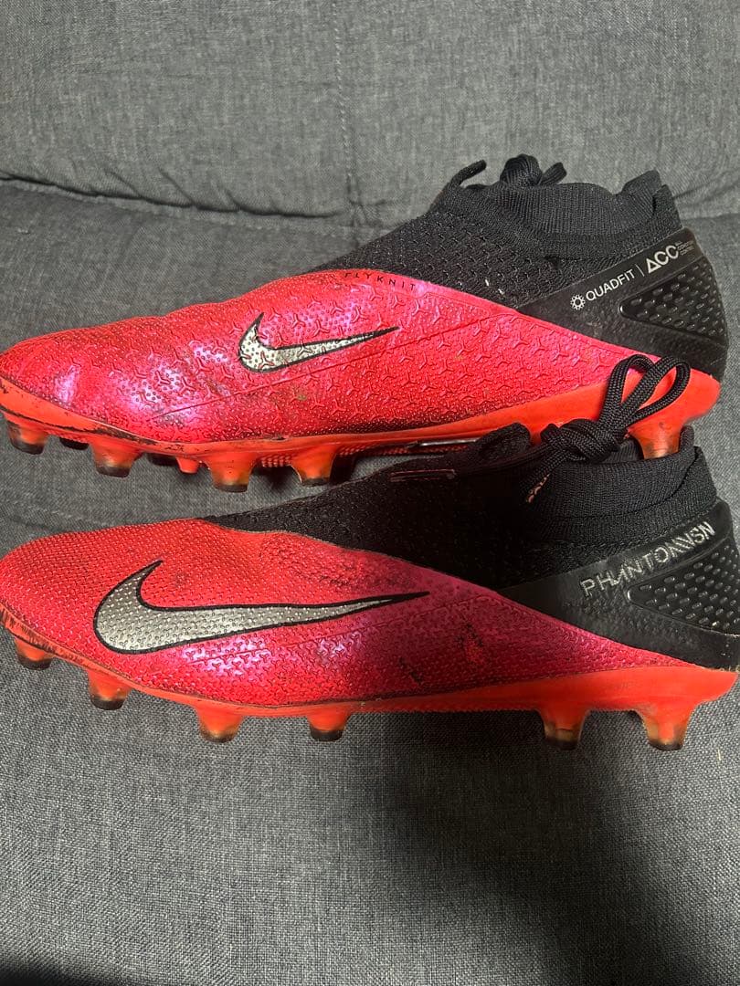 Nike Phantom Vision サッカーシューズACC トップモデル