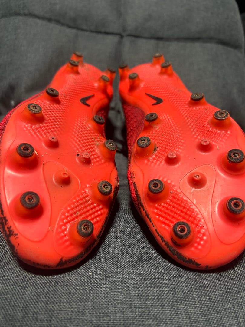 Nike Phantom Vision サッカーシューズACC トップモデル