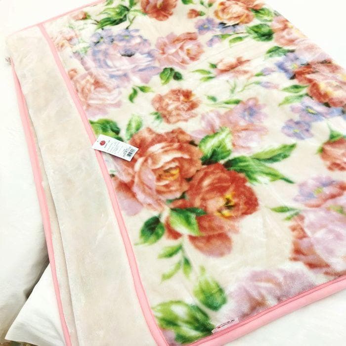 激安新品　西川　衿3層本体２層構造　ボリューム毛布　もうふ　シングル　花柄　安い