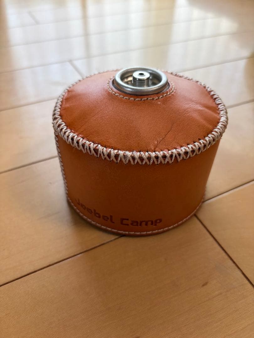 ガス缶カバー(レザー、金属)