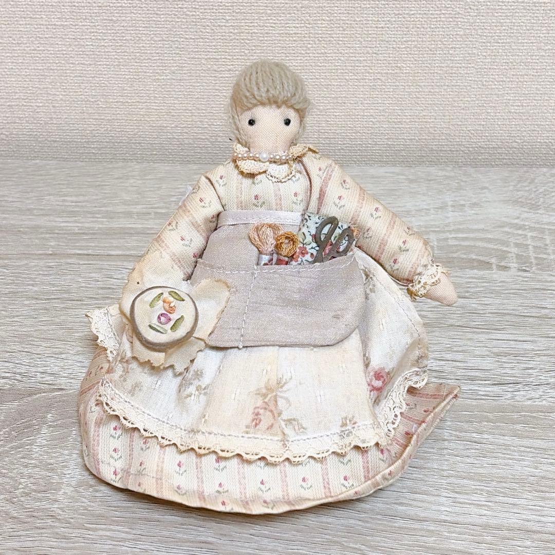 オタンジャディス　布小物　針山　メジャー