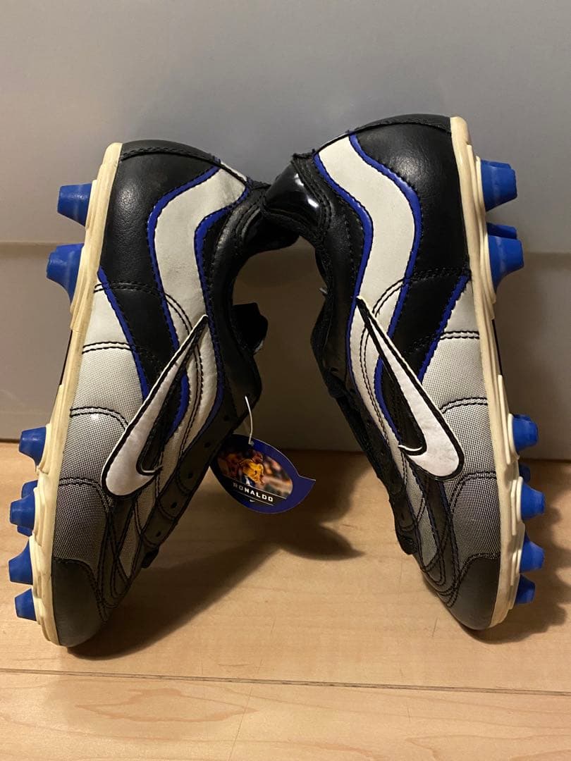 Nike ナイキ キッズサッカースパイク マーキュリアル ロナウド