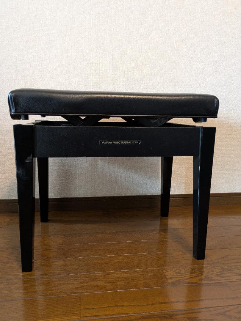 【美品】YAMAHA ピアノ椅子　＜高さ調整可能＞