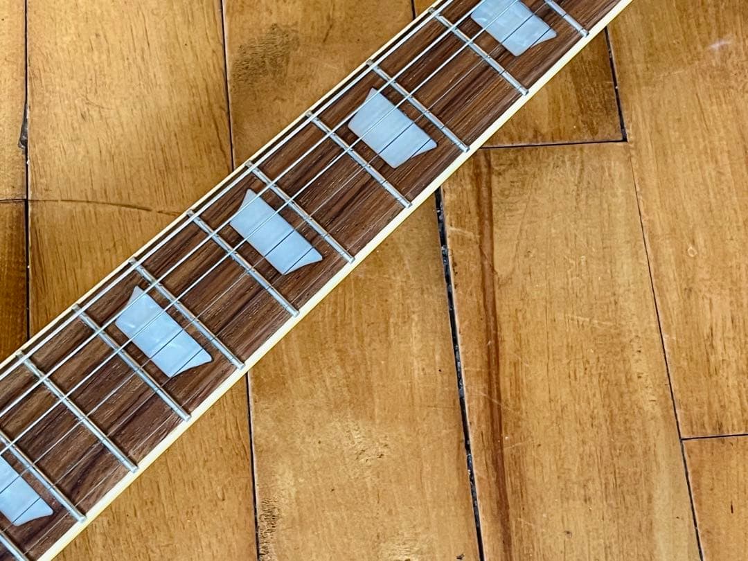 エピフォン　epiphone レスポールクラシック　美品