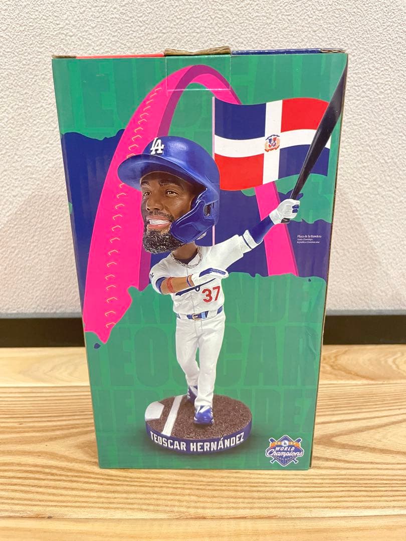 ドジャース　TEOSCAR HERNANDEZ ボブルヘッド