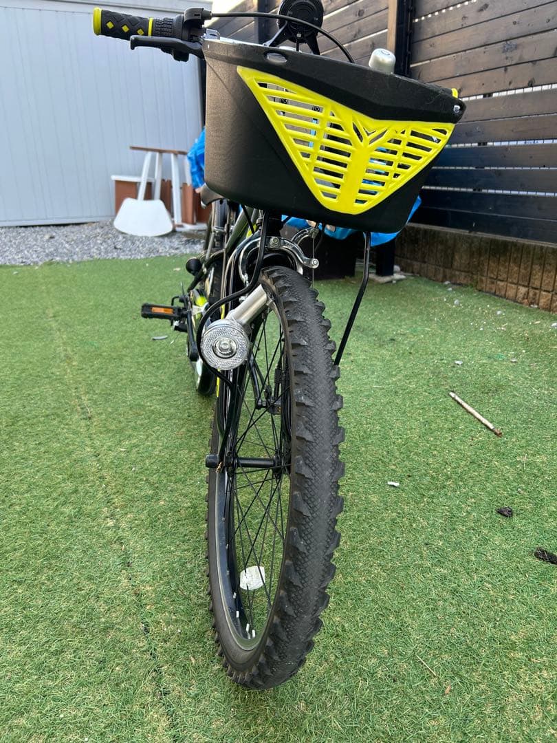 ジュニアスポーツ自転車 ブラック/イエロー　22インチ