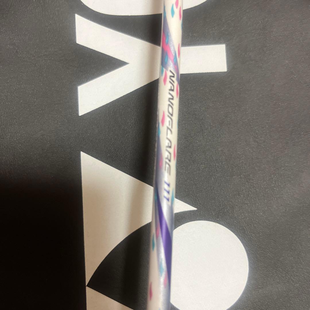 バトミントンラケット yonexナノフレア