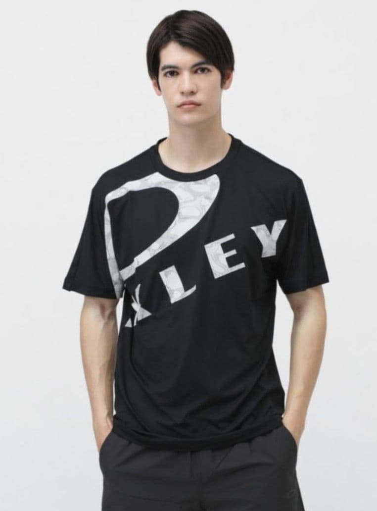 新品　OAKLEY半袖ハーフパンツセットアップXXL ブラック