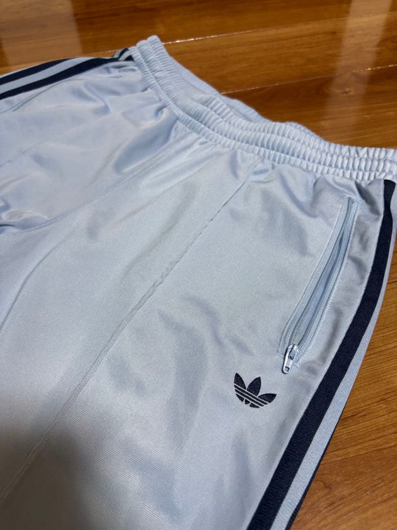 Adidas トラックパンツ ジャージ