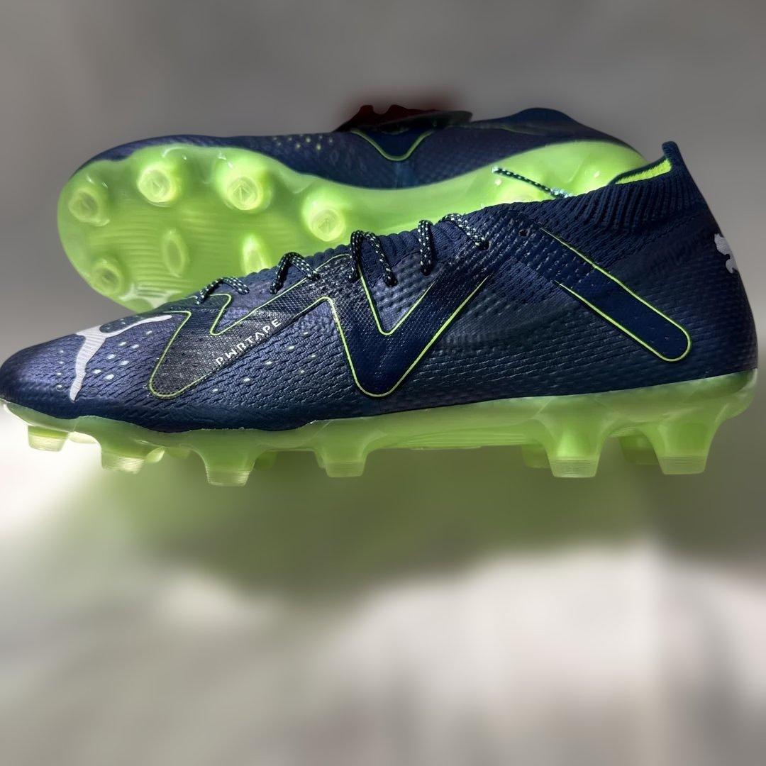 【新品未使用】プーマPUMA フューチャーアルティメット　HG/AG 25cm