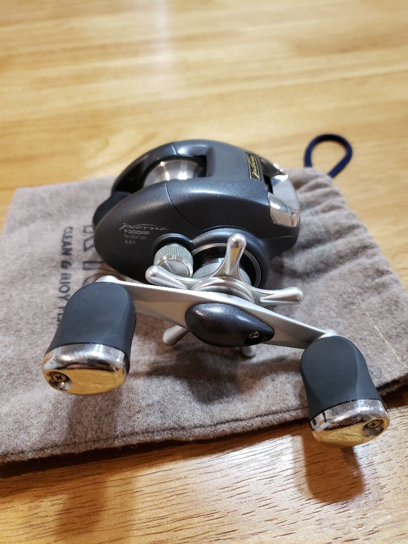 美品　RYOBI イクシオーネF300RF