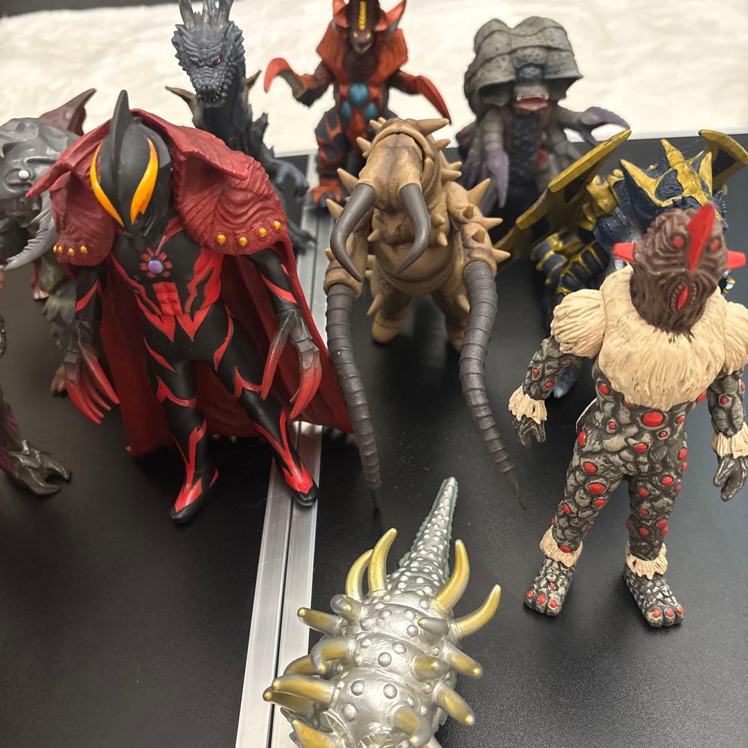バンダイウルトラマン 怪獣ソフビフィギュア12体セット ベリアル軍団