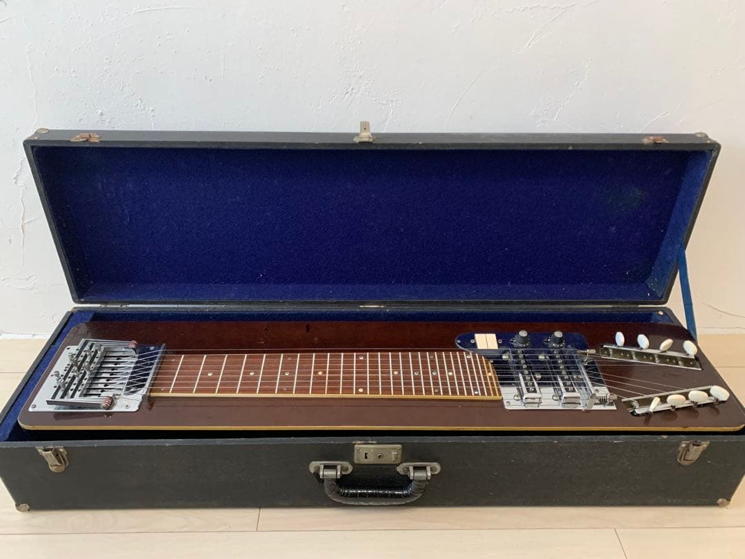TEISCO（テスコ）製　ヴィンテージ ペダルスチールギター　ケース付き