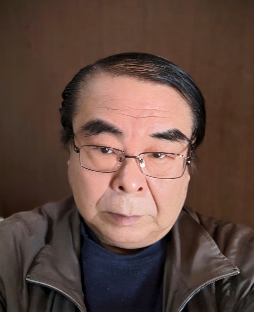 優しい心の平和観音さま　完全手彫り　　作品番号 Ｌ−13　　彫刻家　岩村一博