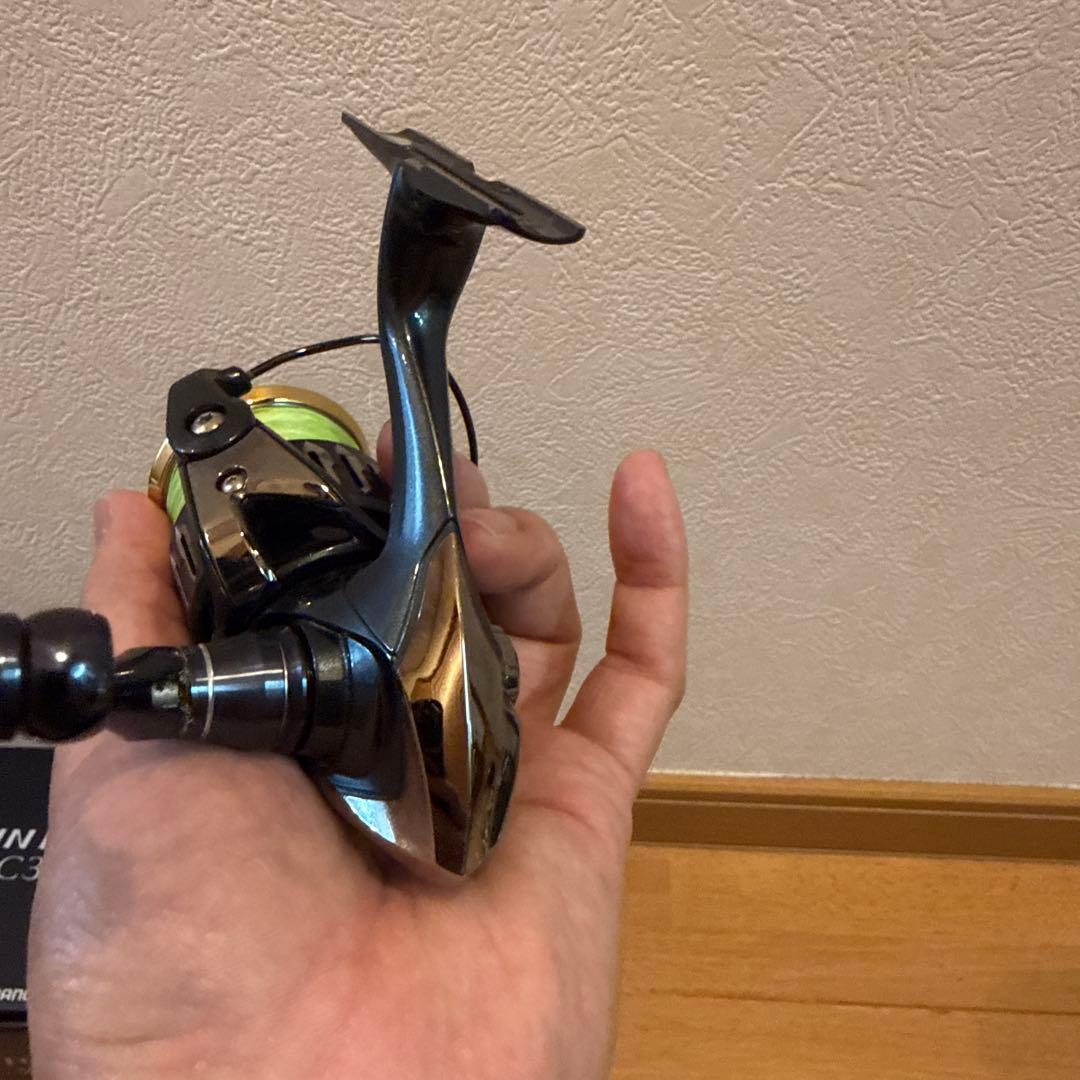 SHIMANO TWIN POWER XD C3000XG スピニングリール