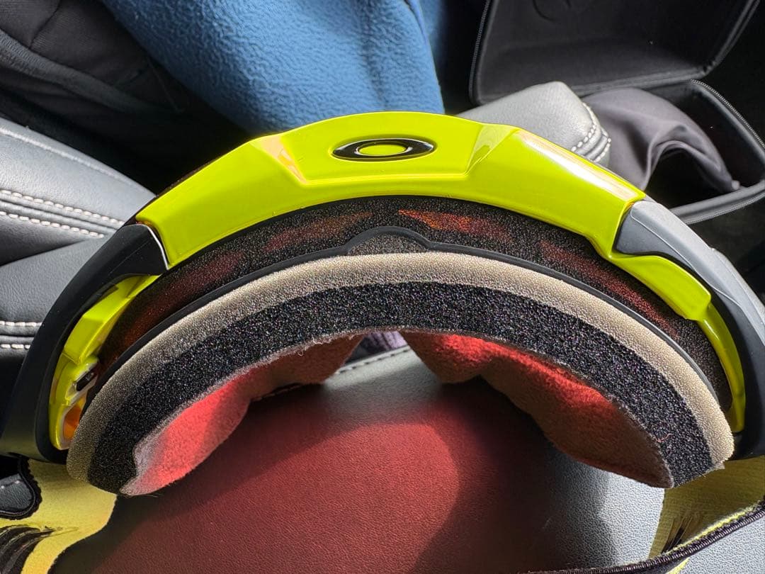 【値下げ】Oakley エアブレイク プリズム スペアレンズ有り ゴーグル
