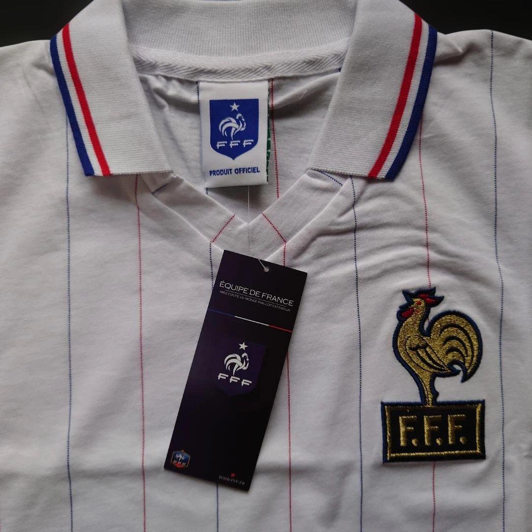 【新品・公式】フランス代表アウェイユニフォーム　1982年W杯モデル 復刻版
