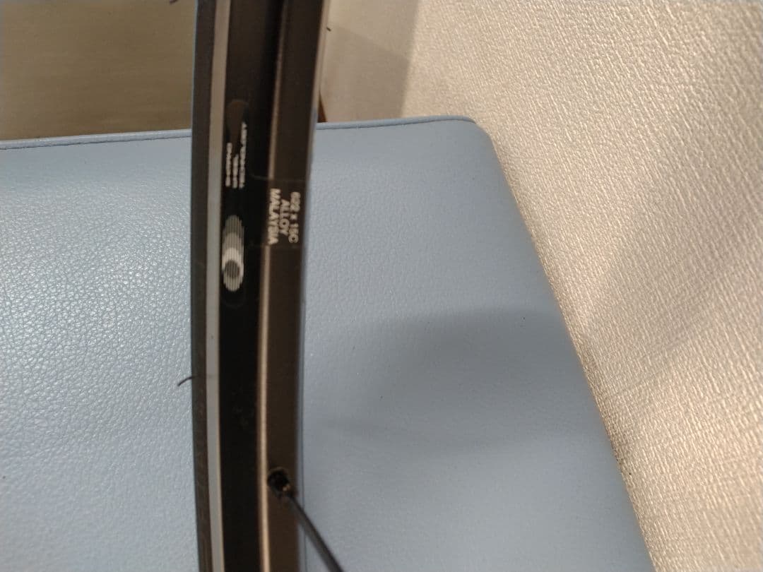 シマノWH-RS21 Vittoria Rubino付き