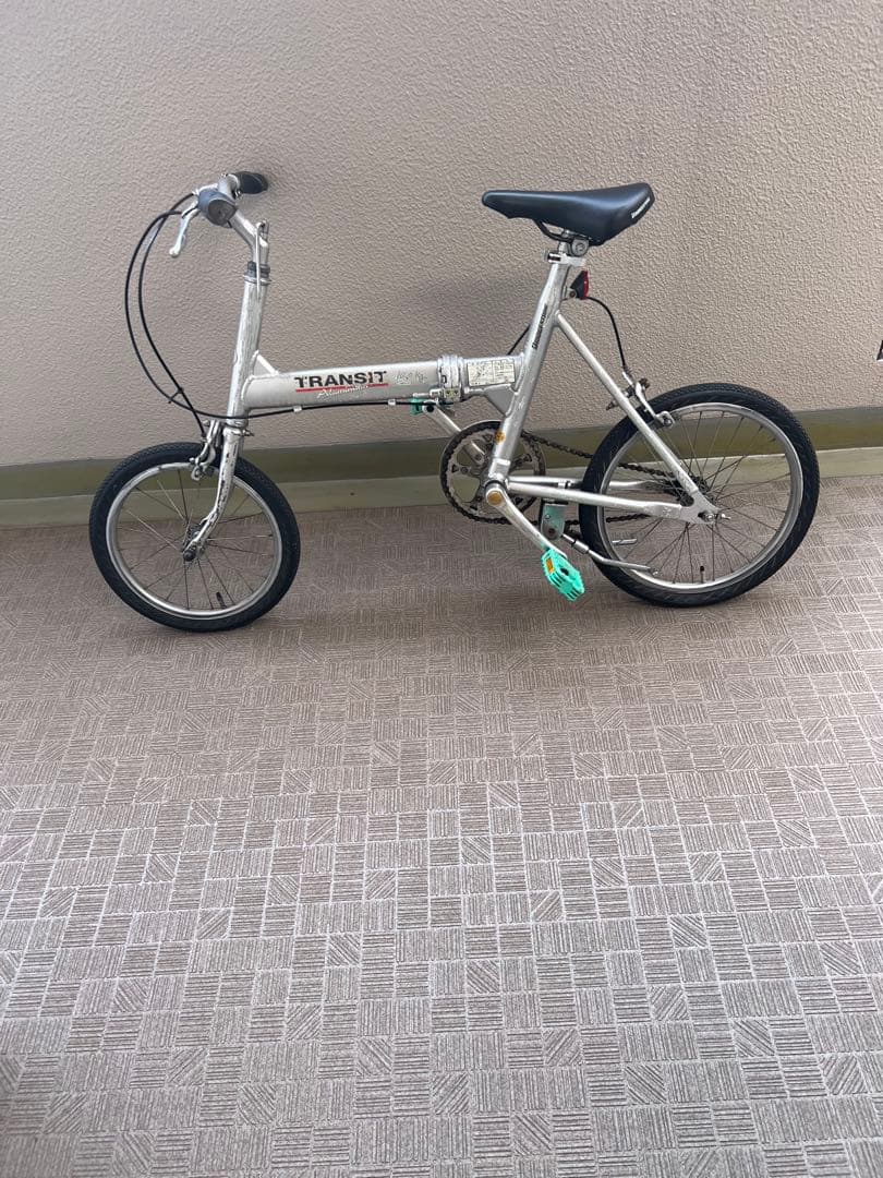 麦*ん様 折りたたみ自転車　ブリヂストン　トランジットライト　9.6Kg ８０✖