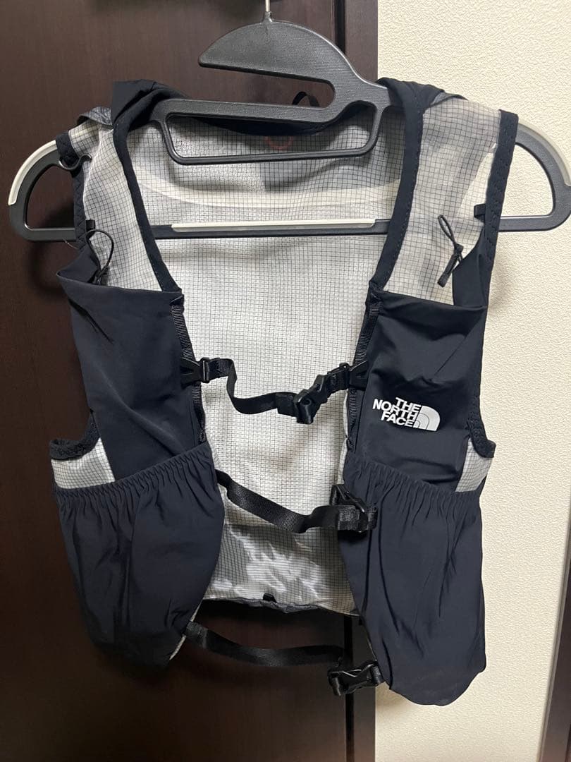 【新品タグ付】ノースフェイス TR 10 トレイルランニングパック Lサイズ