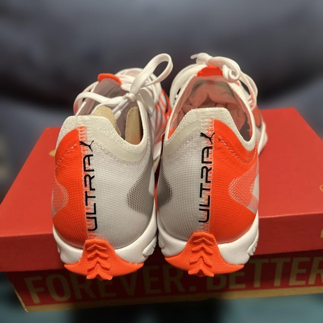 新品タグ付き　Puma ウルトラ5マッチTT サッカーシューズ